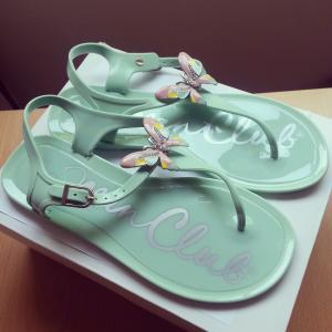 Flat Jelly Sandals - Size 7-8 Us / 38-39 Eu