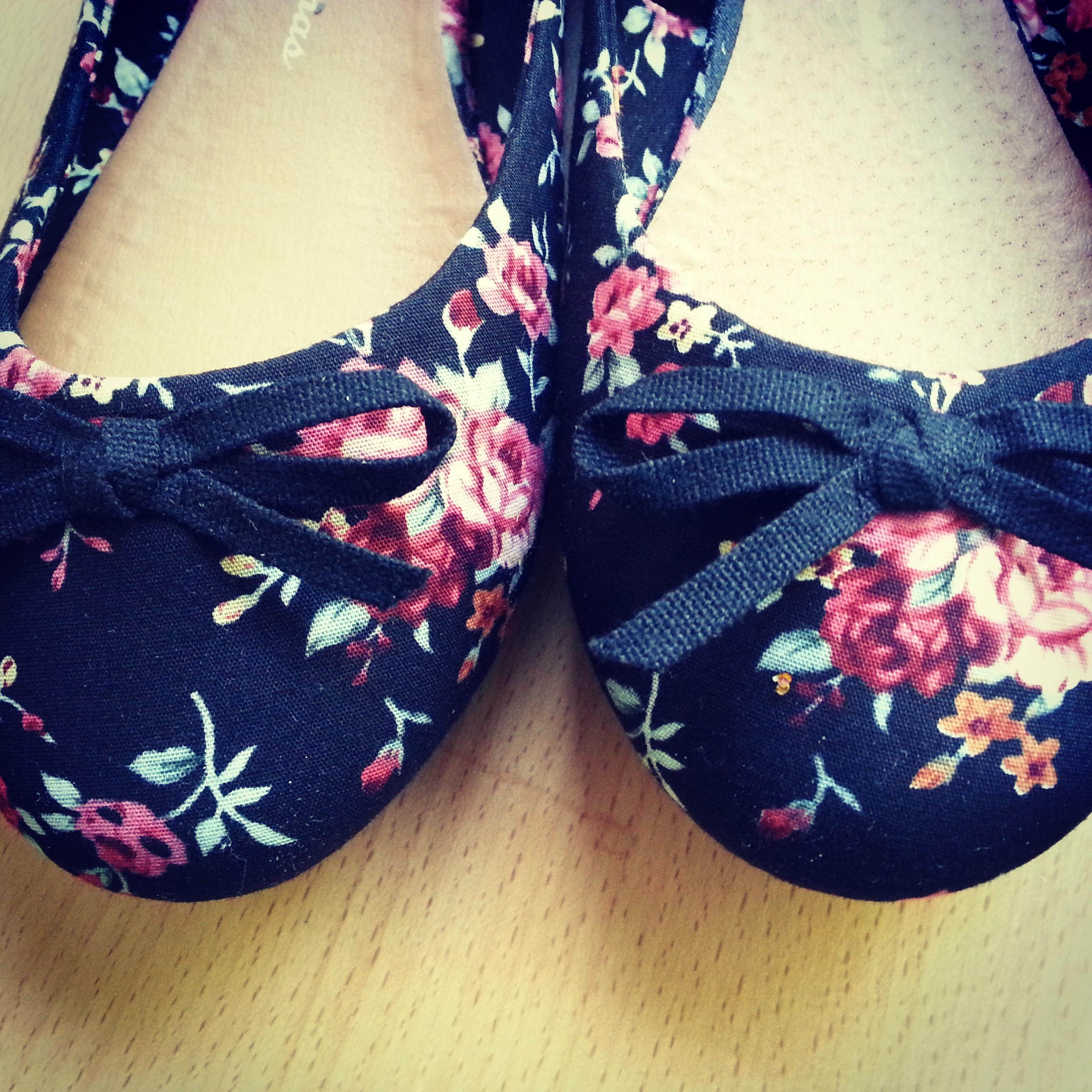 ballet flats with flowers
