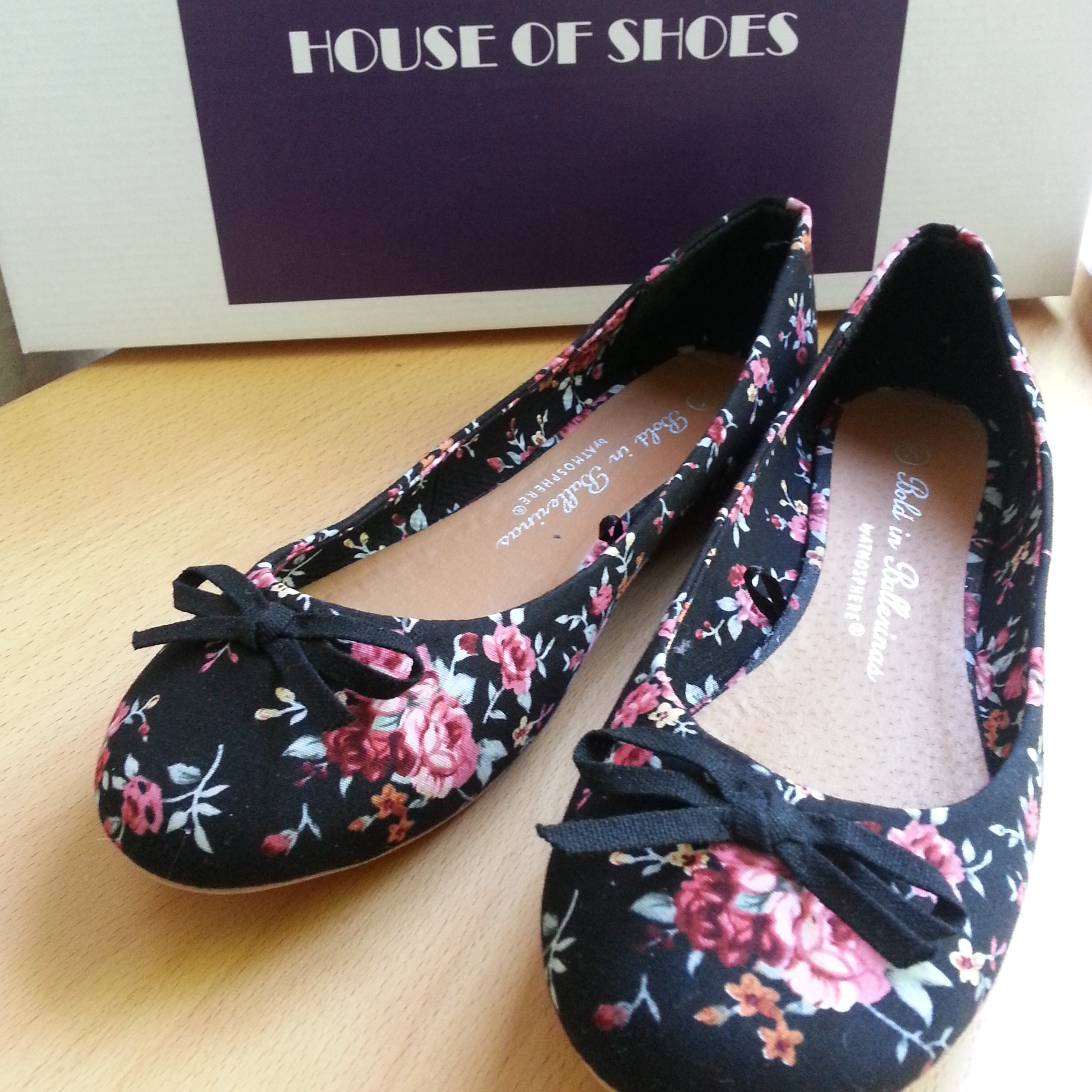 ballet flats with flowers